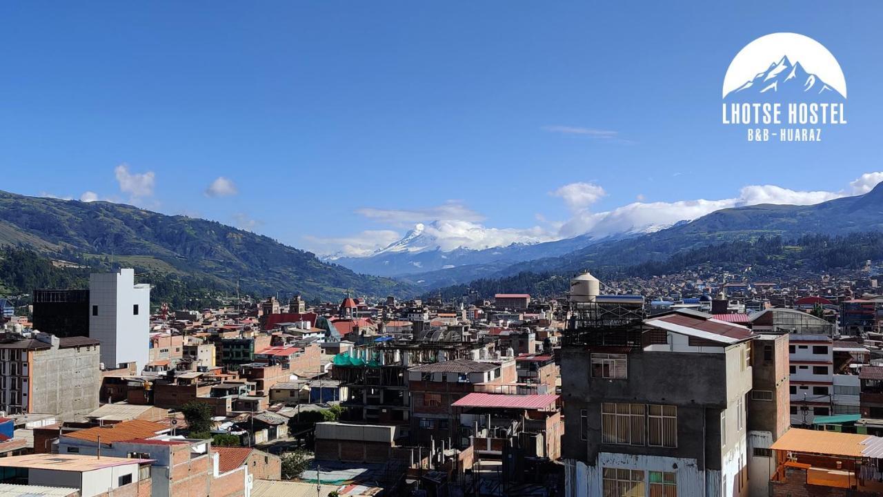 Lhotse Hostel B&B อัวรัซ ภายนอก รูปภาพ