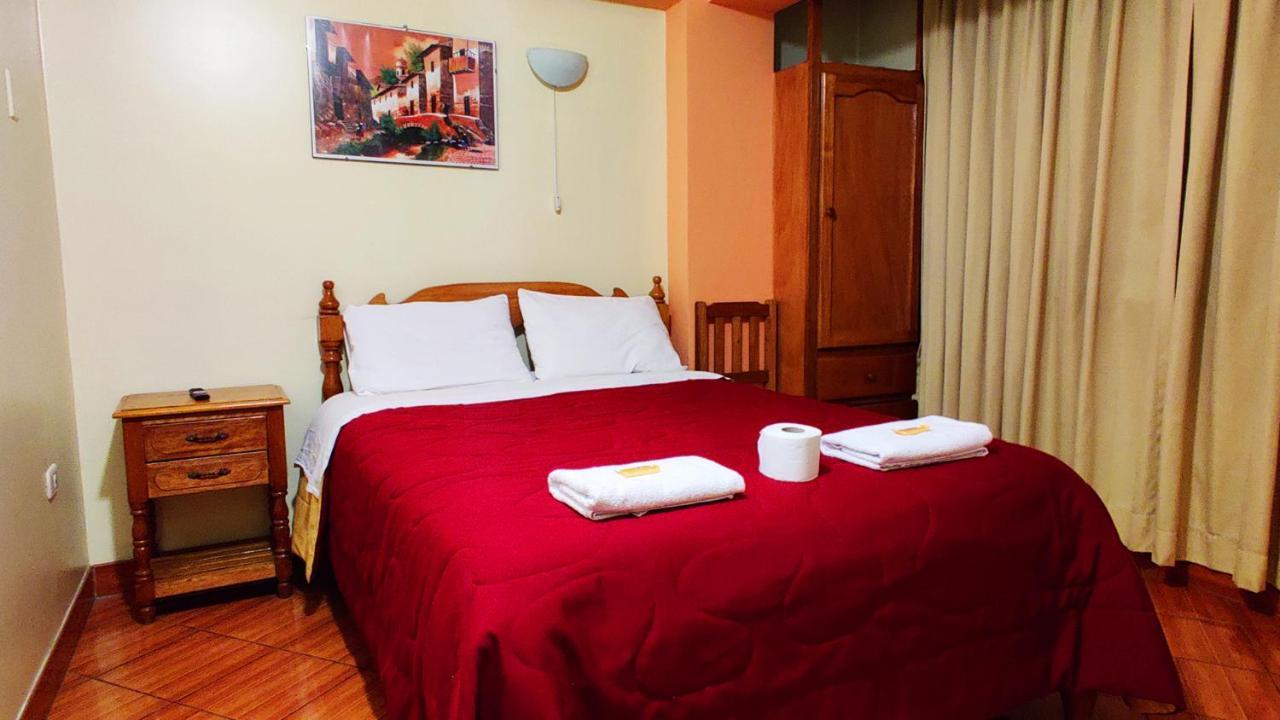 Lhotse Hostel B&B อัวรัซ ภายนอก รูปภาพ