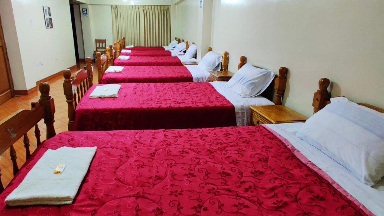 Lhotse Hostel B&B อัวรัซ ภายนอก รูปภาพ