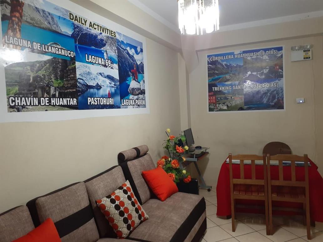 Lhotse Hostel B&B อัวรัซ ภายนอก รูปภาพ
